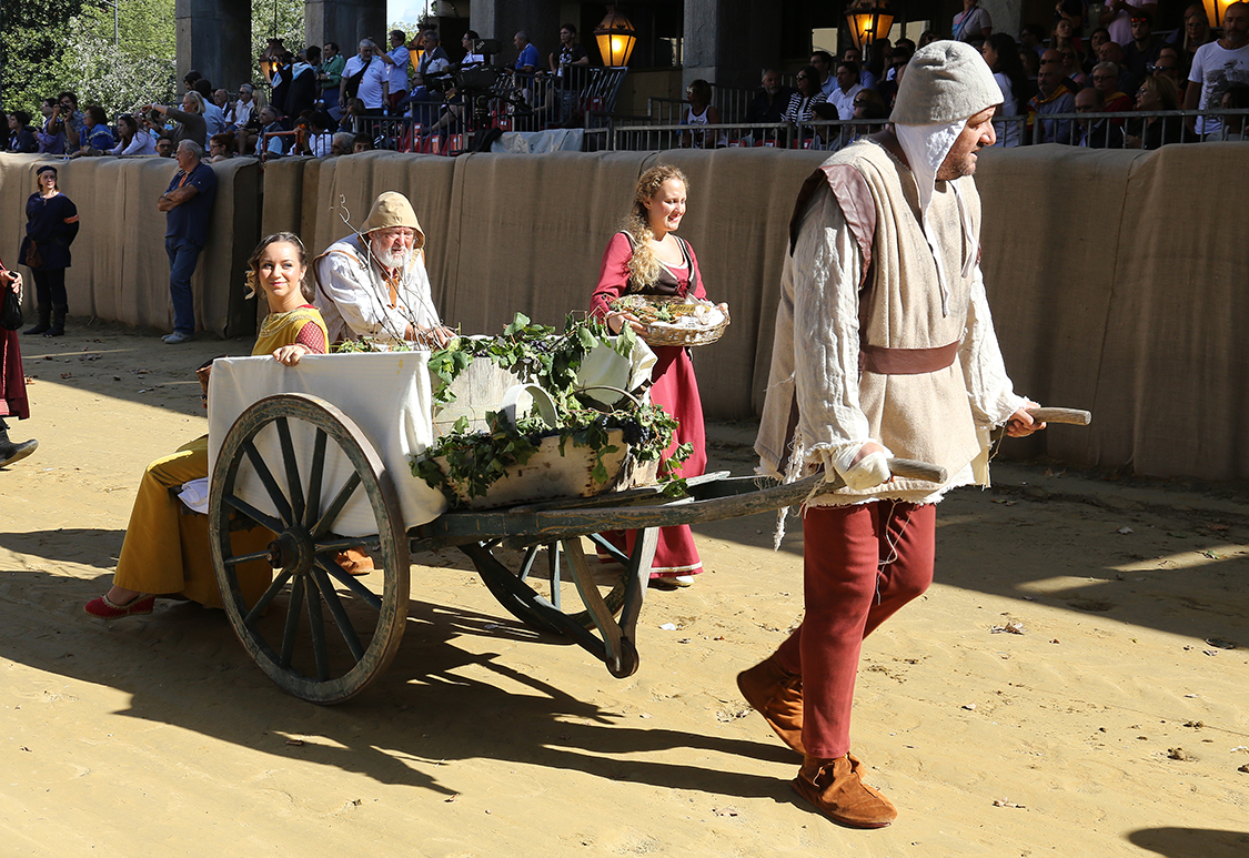-492- CorteoStorico.jpg